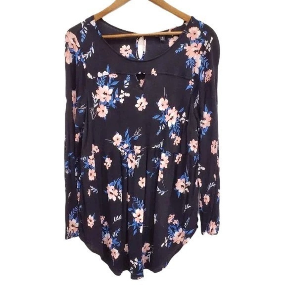 Torrid Womens 2 Black Floral Boho Peplum Tunic Top‎ Long Sleeve Flowing Blouse